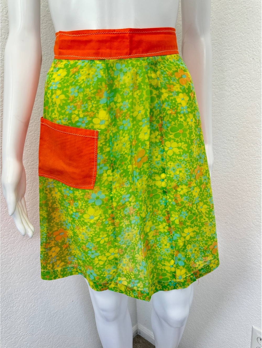 VTG 1970s Handmade Half Apron Floral Flower Power Retro Hippie Psychedelic